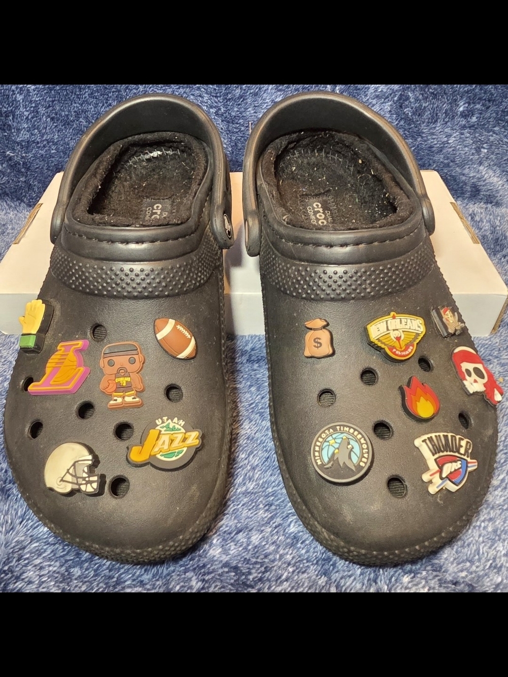 Black Crocs Classic Lined Clogs with Several Sports Jibbitz